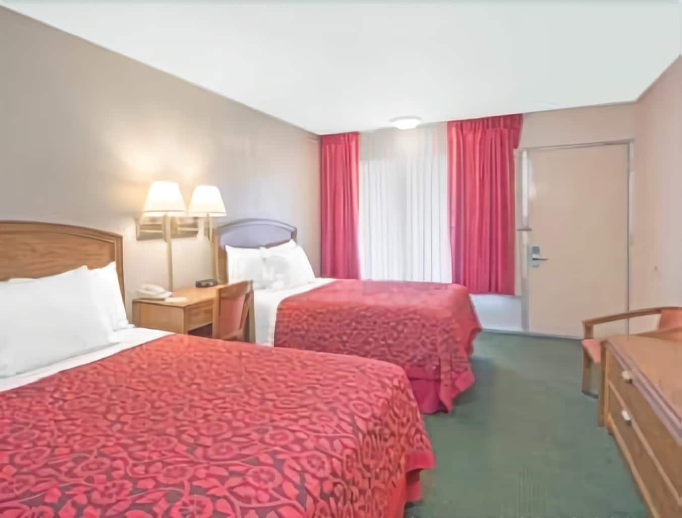 Days Inn By Wyndham Wilmington / University Екстериор снимка