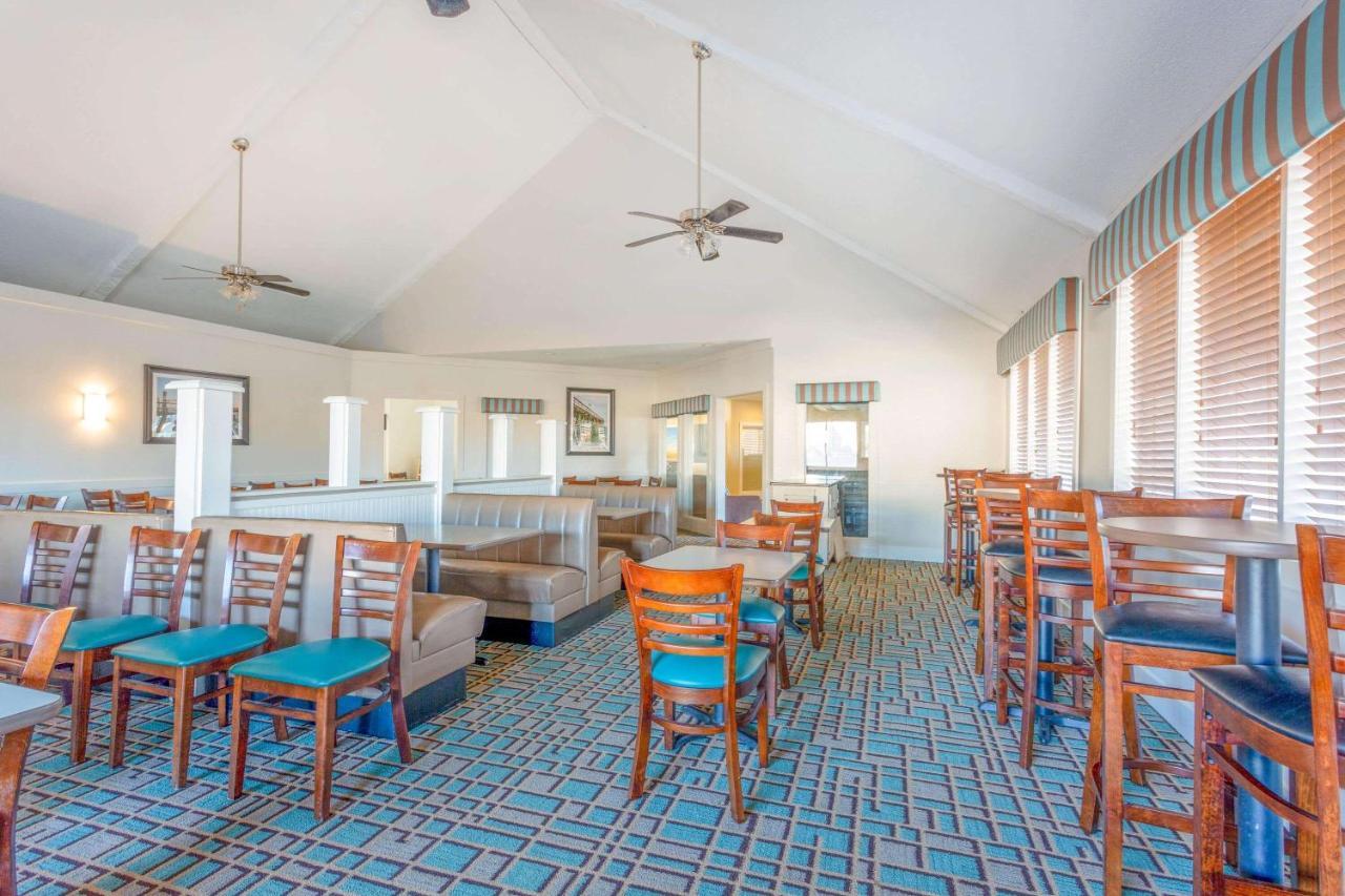 Days Inn By Wyndham Wilmington / University Екстериор снимка