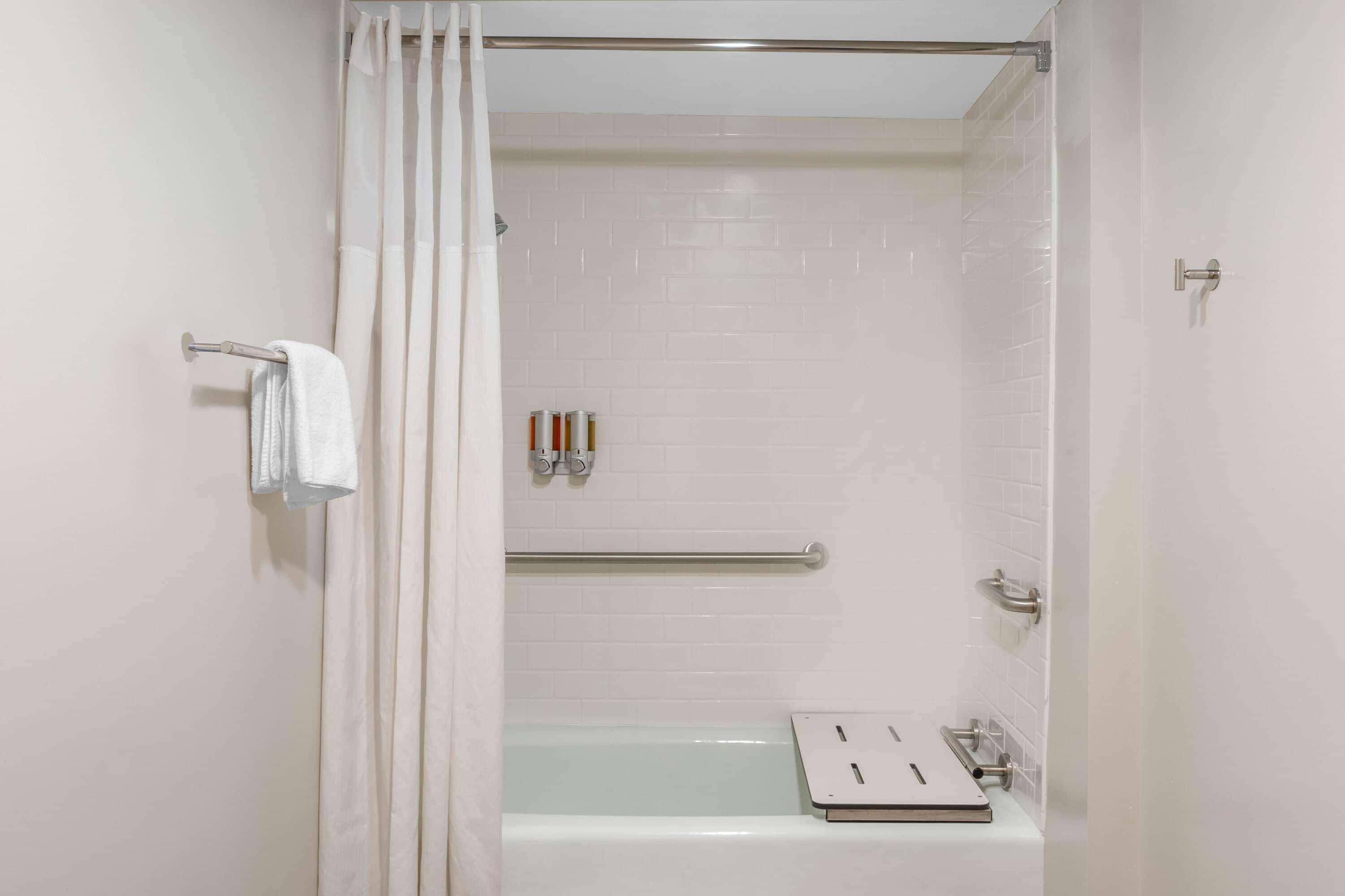Days Inn By Wyndham Wilmington / University Екстериор снимка